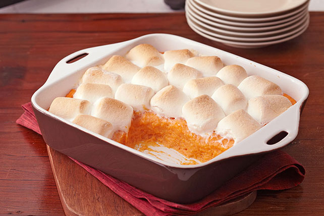 Recipe For The Classic Thanksgiving Sweet Potatoes With Marshmallows